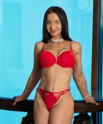 👠💋 Я настоящая профессионалка, которая знает, как доставить тебе незабываемое удовольствие. 🌟 Будь то нежные ласки или страстный секс, я готова удовлетворить твои самые сокровенные желания. 💞🔥
Мои услуги простираются от классического секса до ролевых игр 🎭 и БДСМ. Я открыта для экспериментов и новых приключений, готова осуществить все твои мечты. 💫
Возможно, ты интересуешься отзывами? Мои клиенты абсолютно довольны моими услугами и всегда оставляют положительные отзывы. Наслаждайся умелыми руками и привлекательной внешностью в полной конфиденциальности. ✨😉
Мне нравится заботиться о себе и выглядеть на высшем уровне. В моем профиле ты найдешь фотографии, которые подтвердят мою привлекательность и сексуальность. 😍📸
Приглашаю тебя на опыт незабываемого удовольствия! Сделай заказ и получи все самое лучшее от нашей встречи. Жду тебя в Москве! 🌆✨ Агата